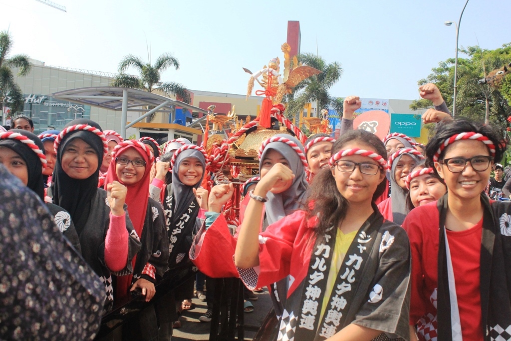 Beratnya Omikoshi Sensasi Tak Tertandingi 2