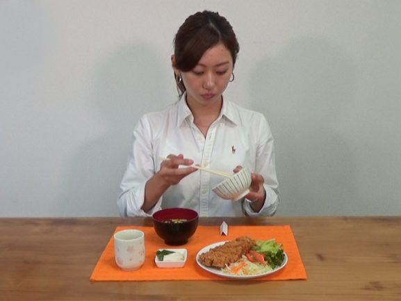 Etika Meja Makan Jepang