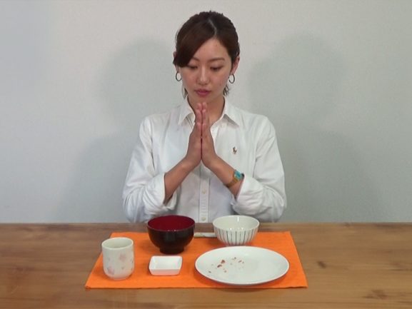 Etika Meja Makan Jepang