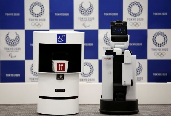 Robot pendeta Jepang