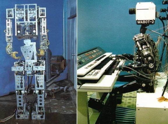 Robot pendeta Jepang