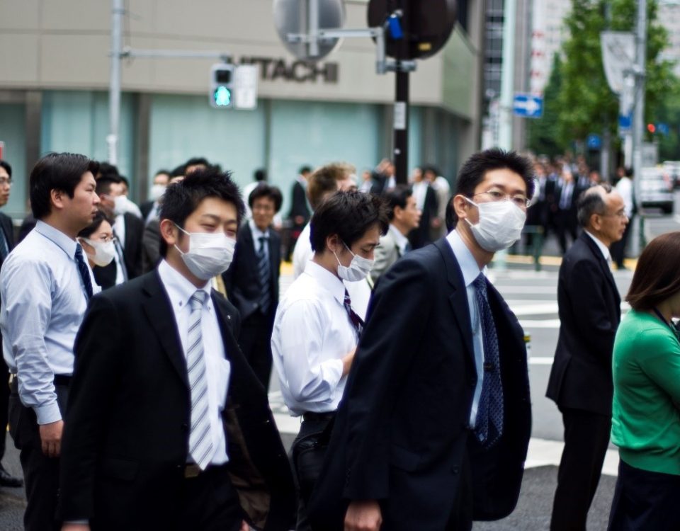 Menguak Kebiasaan Orang Jepang Gemar Pakai Masker